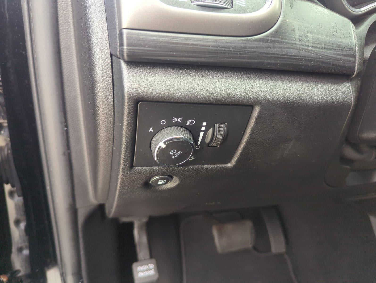 2019 Jeep Grand Cherokee Altitude 4x2