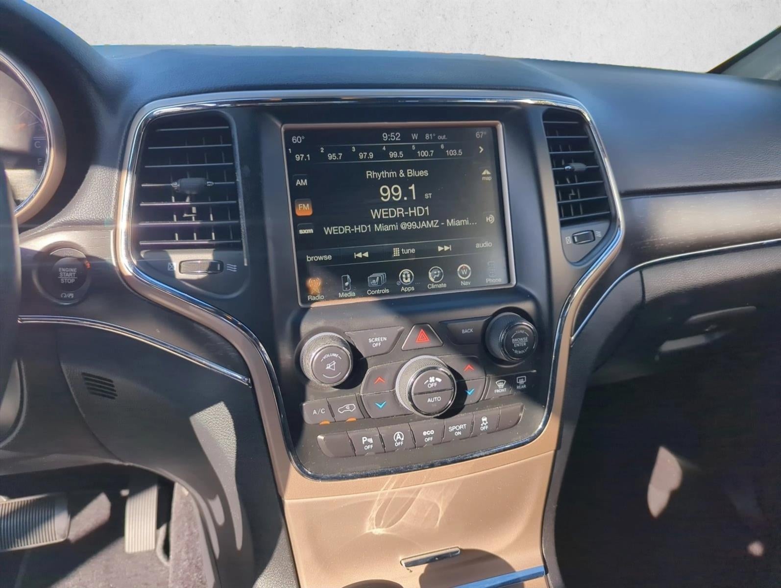 2017 Jeep Grand Cherokee Limited 4x2