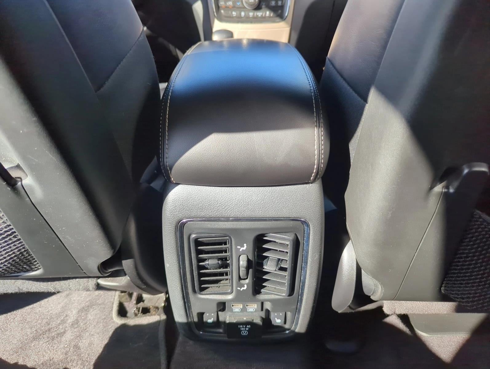 2017 Jeep Grand Cherokee Limited 4x2