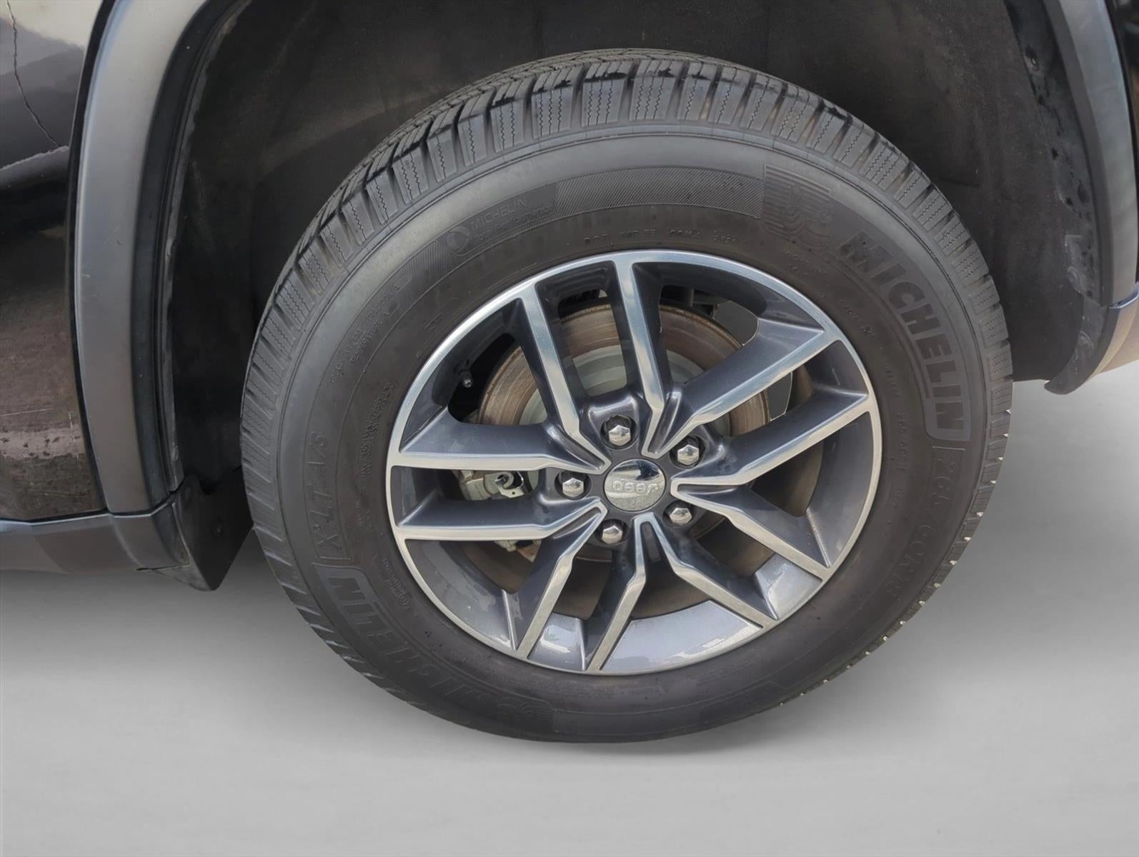 2017 Jeep Grand Cherokee Limited 4x2