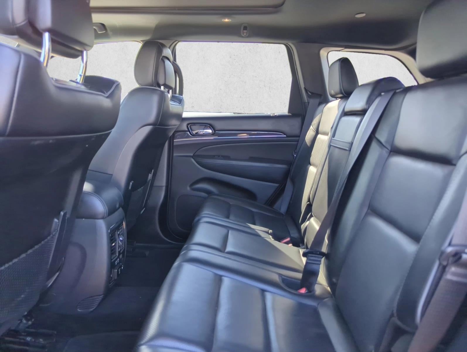 2019 Jeep Grand Cherokee Overland 4x4