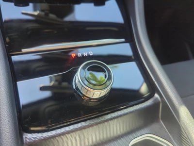 2025 Jeep Grand Cherokee Laredo 4x2