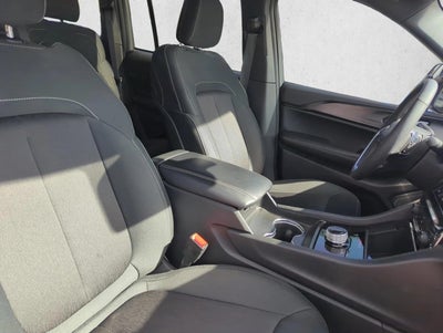 2025 Jeep Grand Cherokee Laredo 4x2