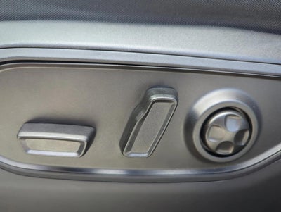 2025 Jeep Grand Cherokee Laredo 4x2