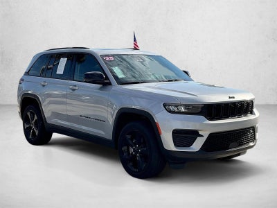 2025 Jeep Grand Cherokee Altitude X 4x2