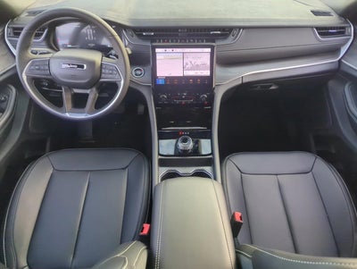 2025 Jeep Grand Cherokee Limited 4x2