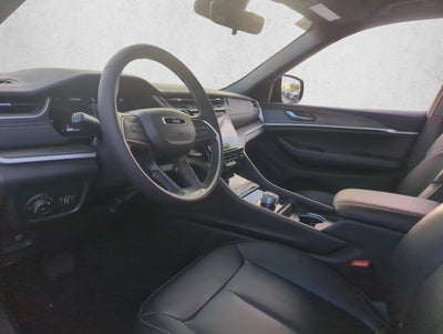 2025 Jeep Grand Cherokee Limited 4x2