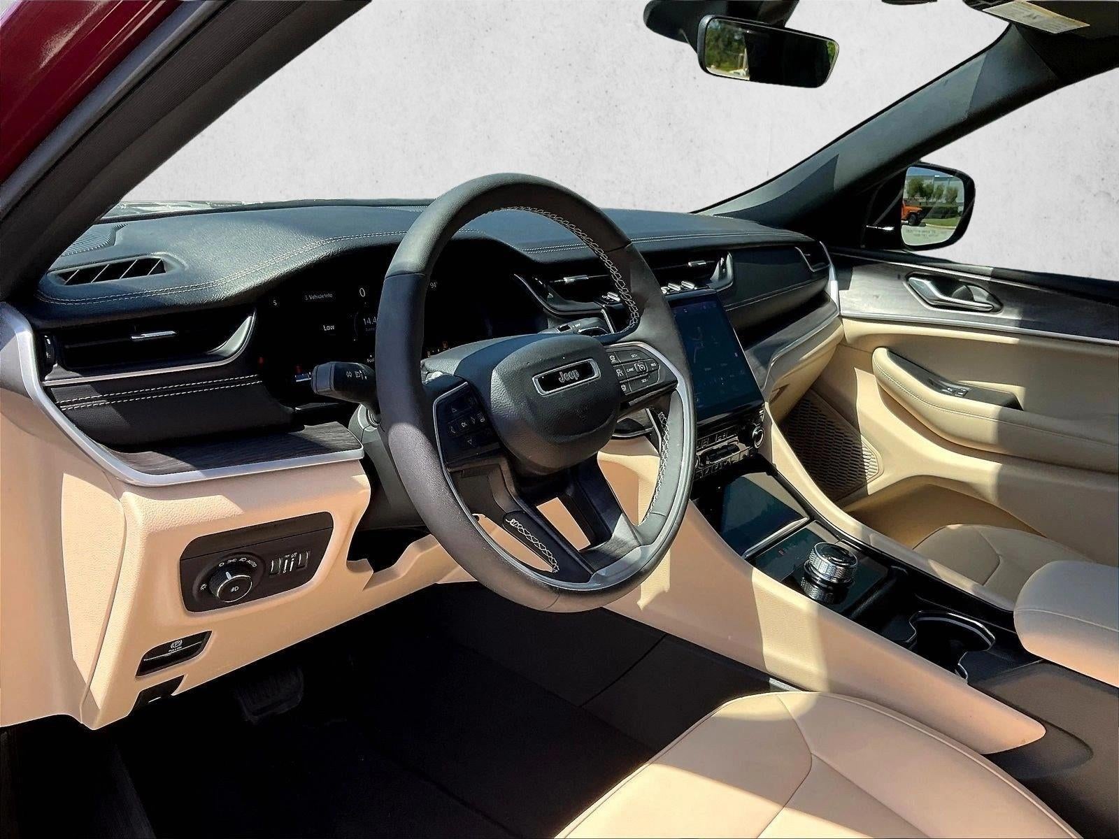 2025 Jeep Grand Cherokee Limited 4x2