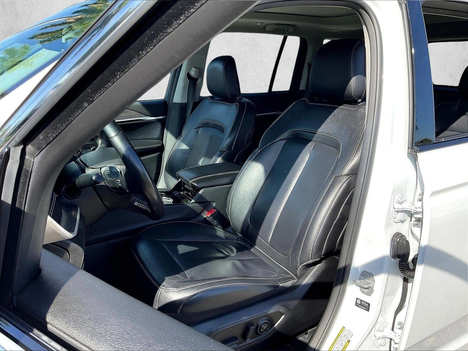 2022 Jeep Grand Cherokee Limited 4x2