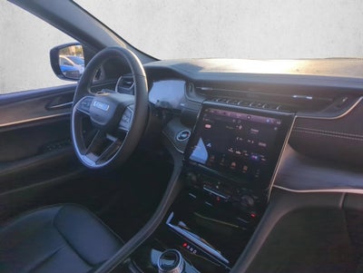 2025 Jeep Grand Cherokee Limited 4x2