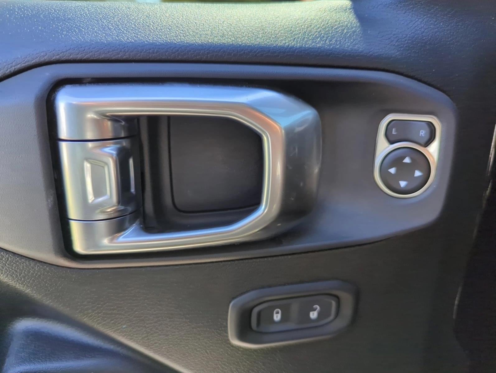 2025 Jeep Wrangler 4xe Willys 4x4