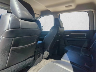 2017 RAM 1500 Night 4x4 Crew Cab 5'7" Box