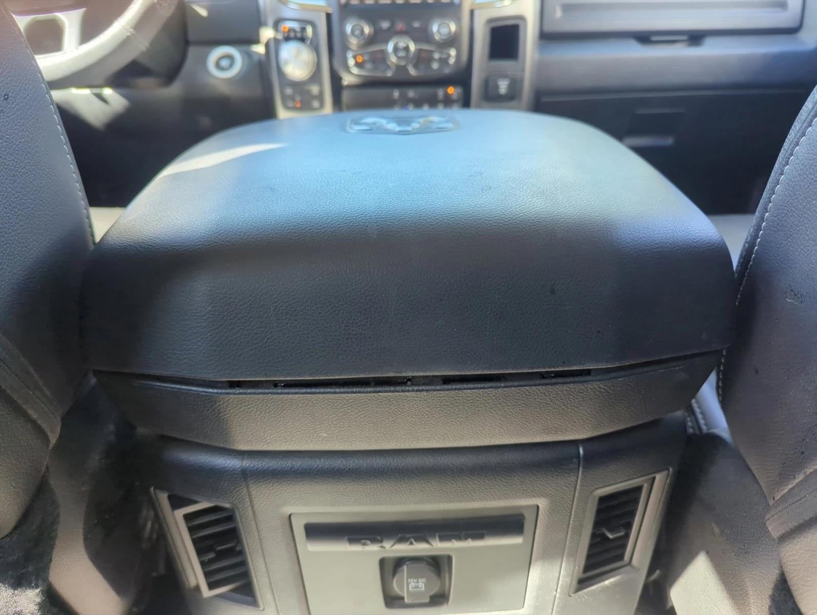 2017 RAM 1500 Night 4x4 Crew Cab 5'7" Box