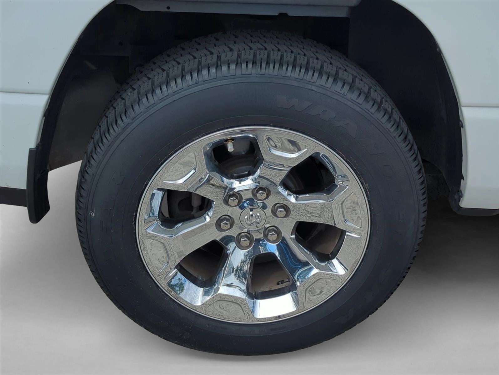 2019 RAM 1500 Big Horn/Lone Star 4x2 Crew Cab 5'7" Box