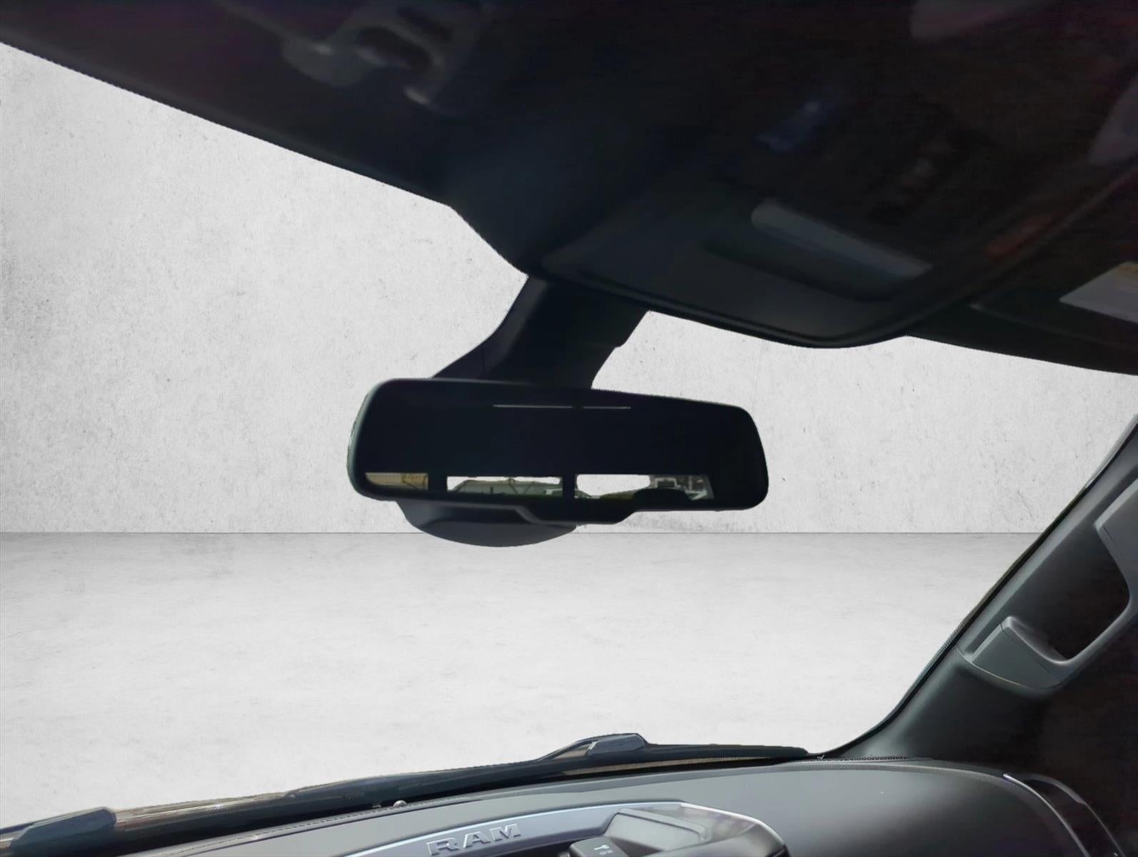 2019 RAM 1500 Big Horn/Lone Star 4x2 Crew Cab 5'7" Box