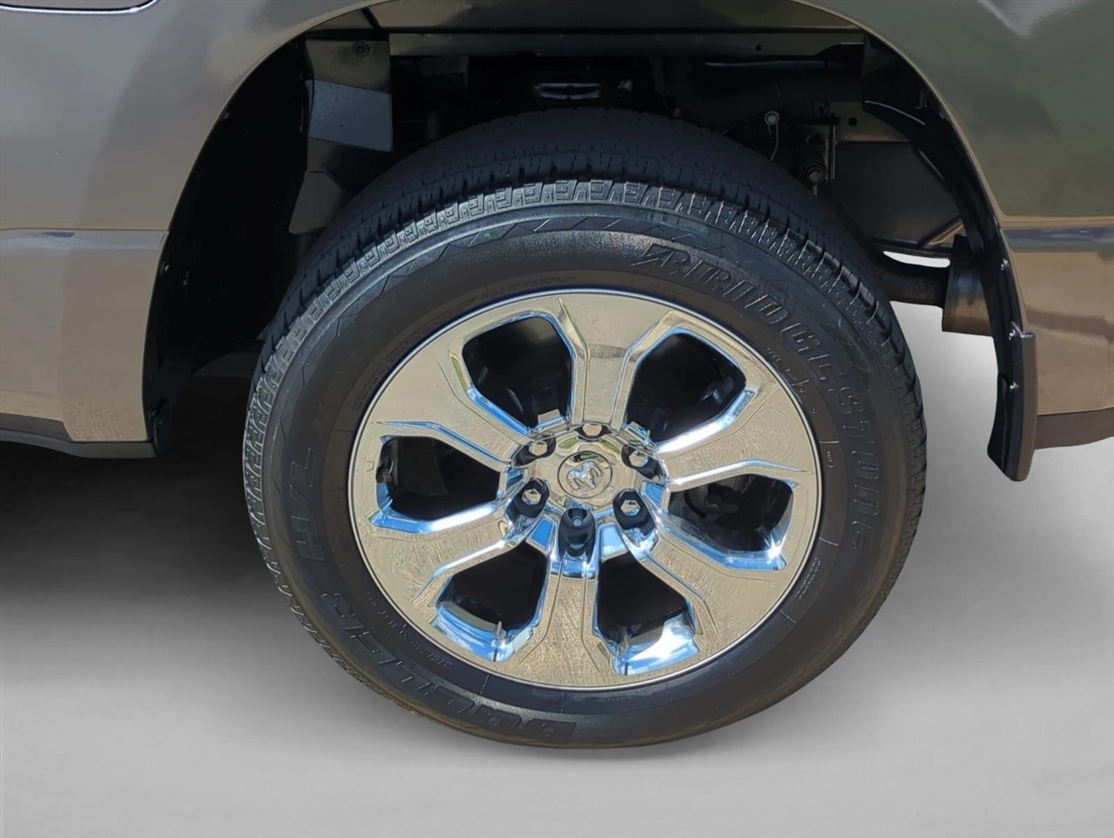 2022 RAM 1500 Big Horn 4x2 Crew Cab 5'7" Box