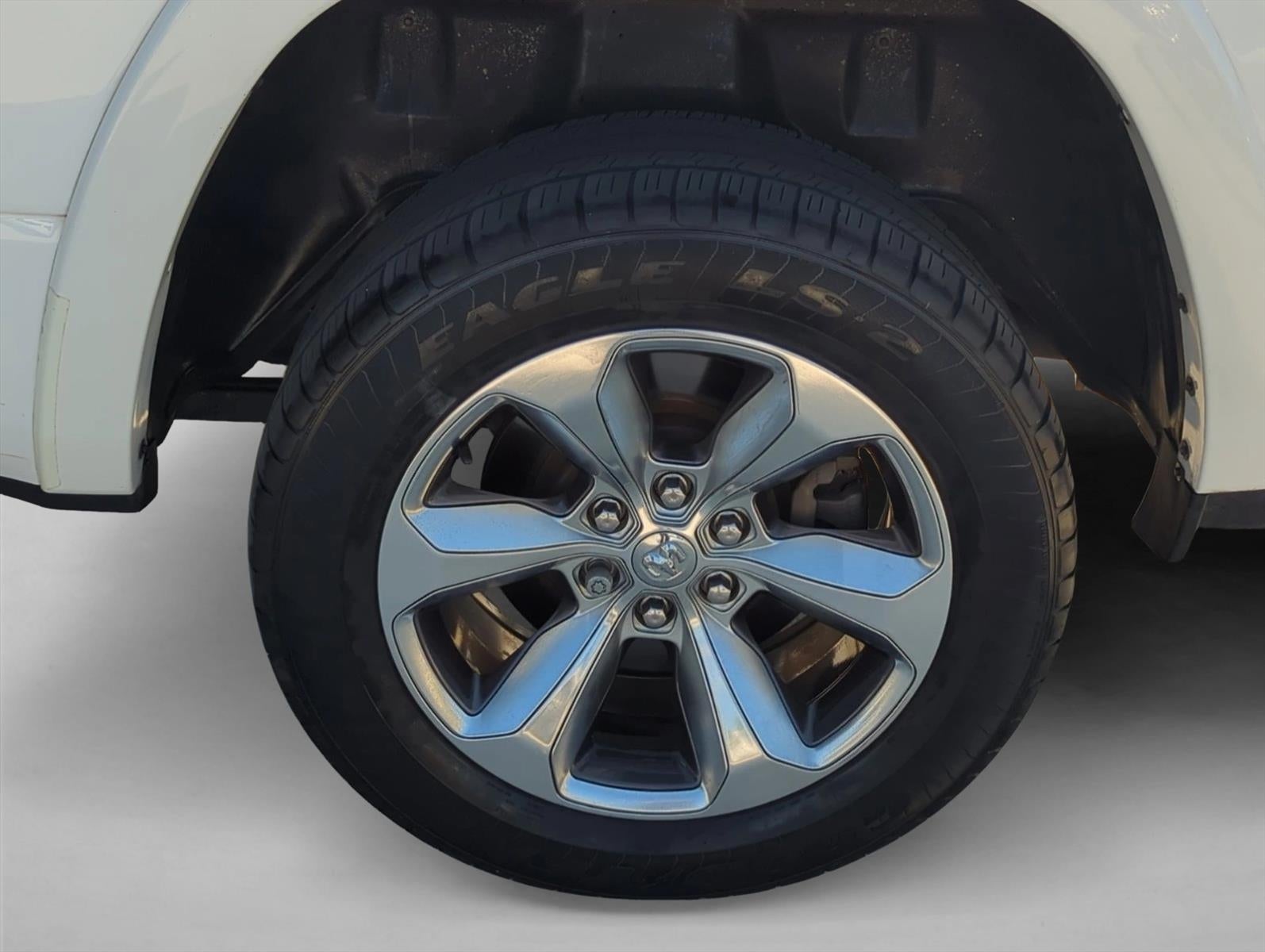 2020 RAM 1500 Limited 4x2 Crew Cab 5'7" Box