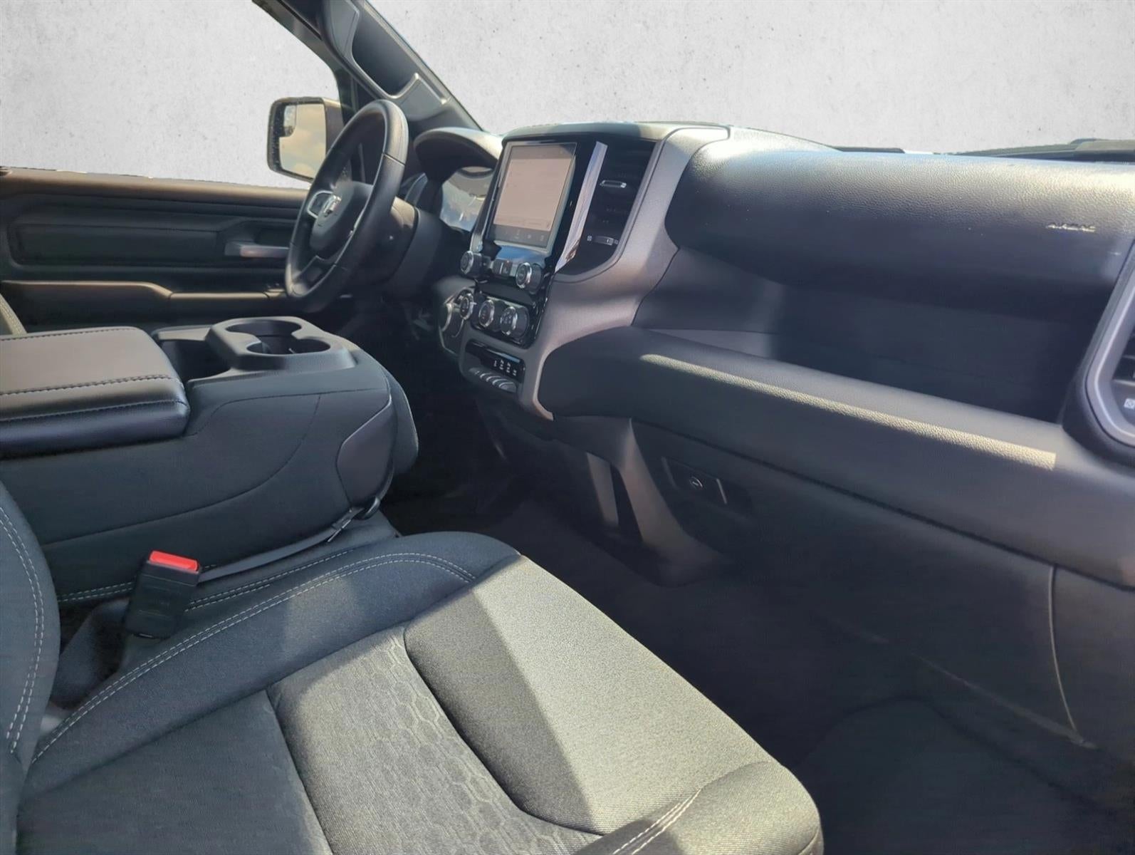 2025 RAM 1500 Tradesman 4x4 Quad Cab 6'4" Box