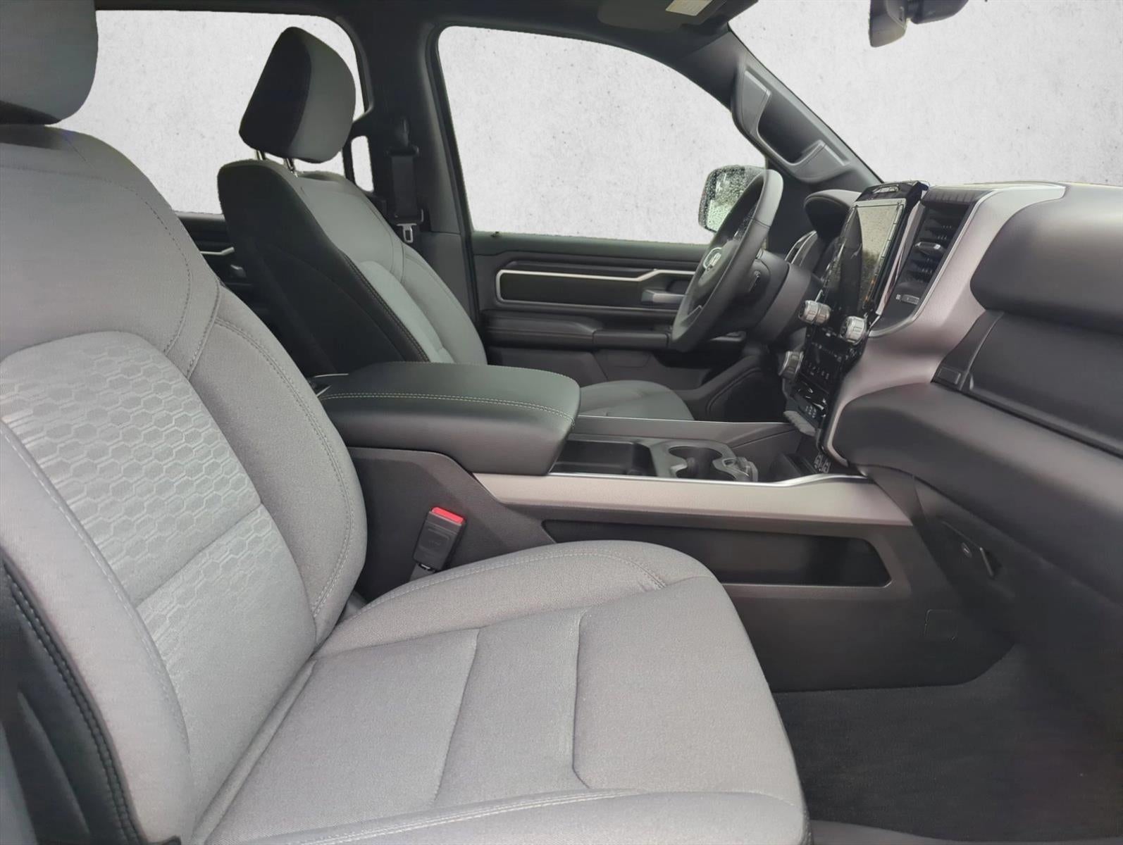 2025 RAM 1500 Big Horn 4x4 Crew Cab 5'7" Box