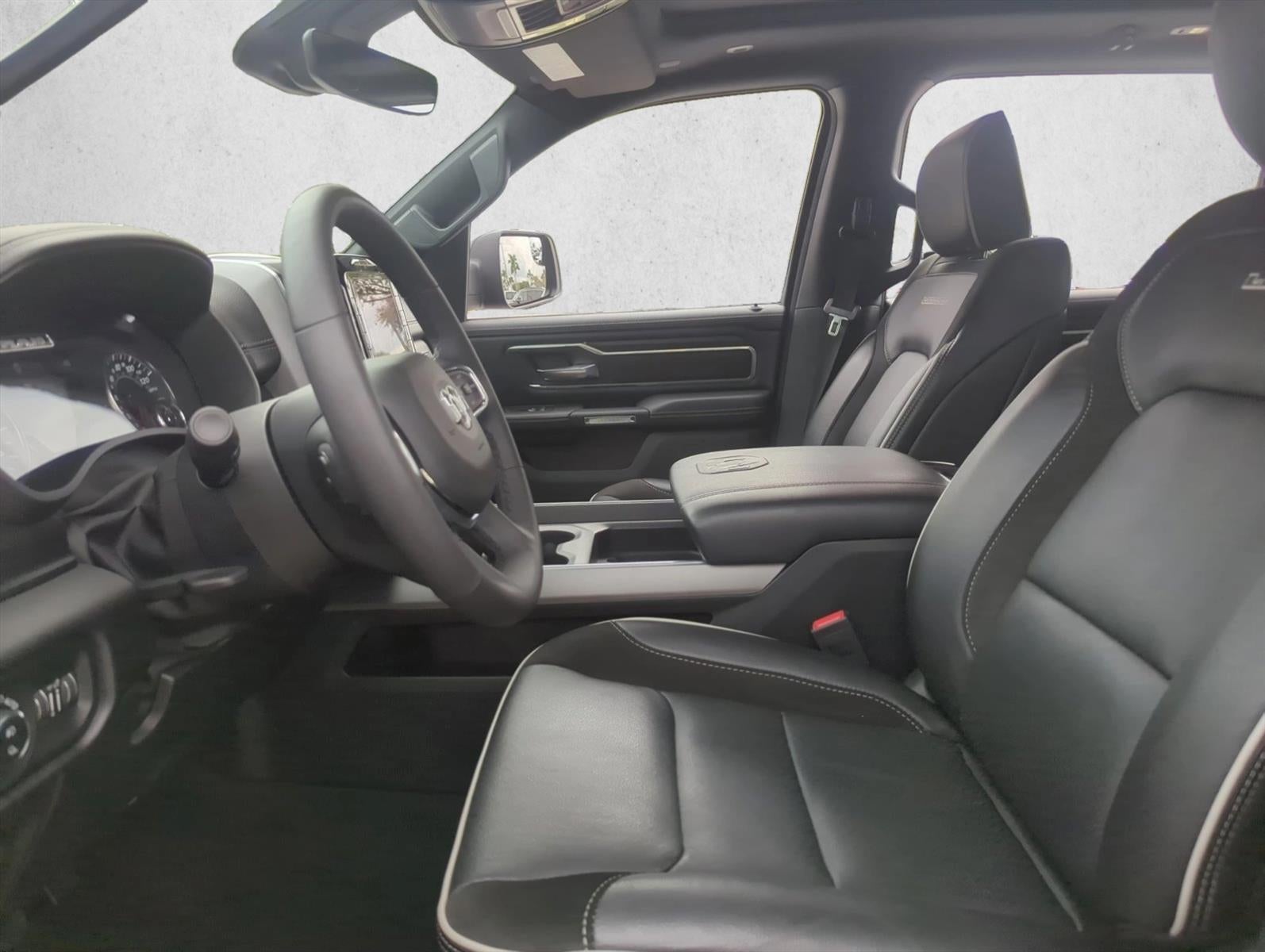 2025 RAM 1500 Laramie 4x4 Crew Cab 5'7" Box