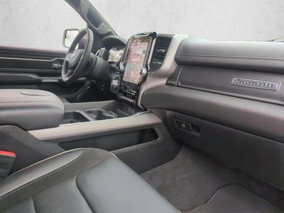 2025 RAM 1500 Laramie 4x4 Crew Cab 5'7" Box