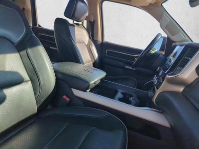2019 RAM 1500 Laramie 4x4 Crew Cab 5'7" Box