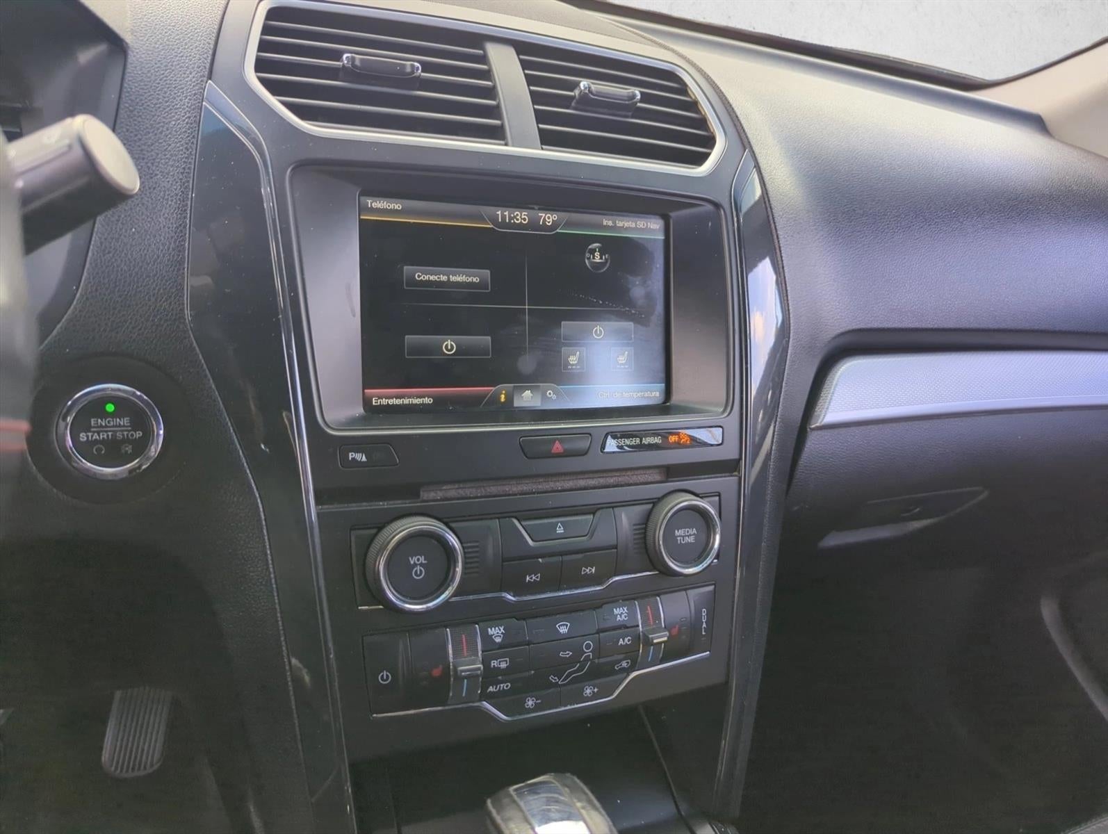 2016 Ford Explorer 4WD 4dr XLT