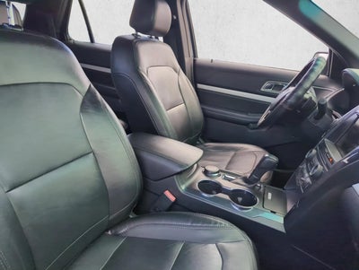 2016 Ford Explorer 4WD 4dr XLT