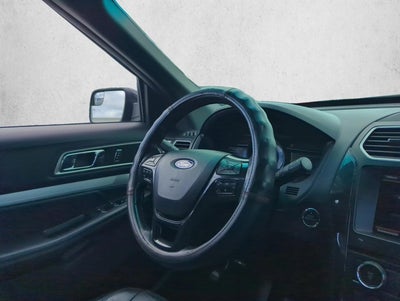 2016 Ford Explorer 4WD 4dr XLT