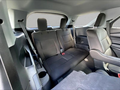 2022 Ford Explorer XLT RWD