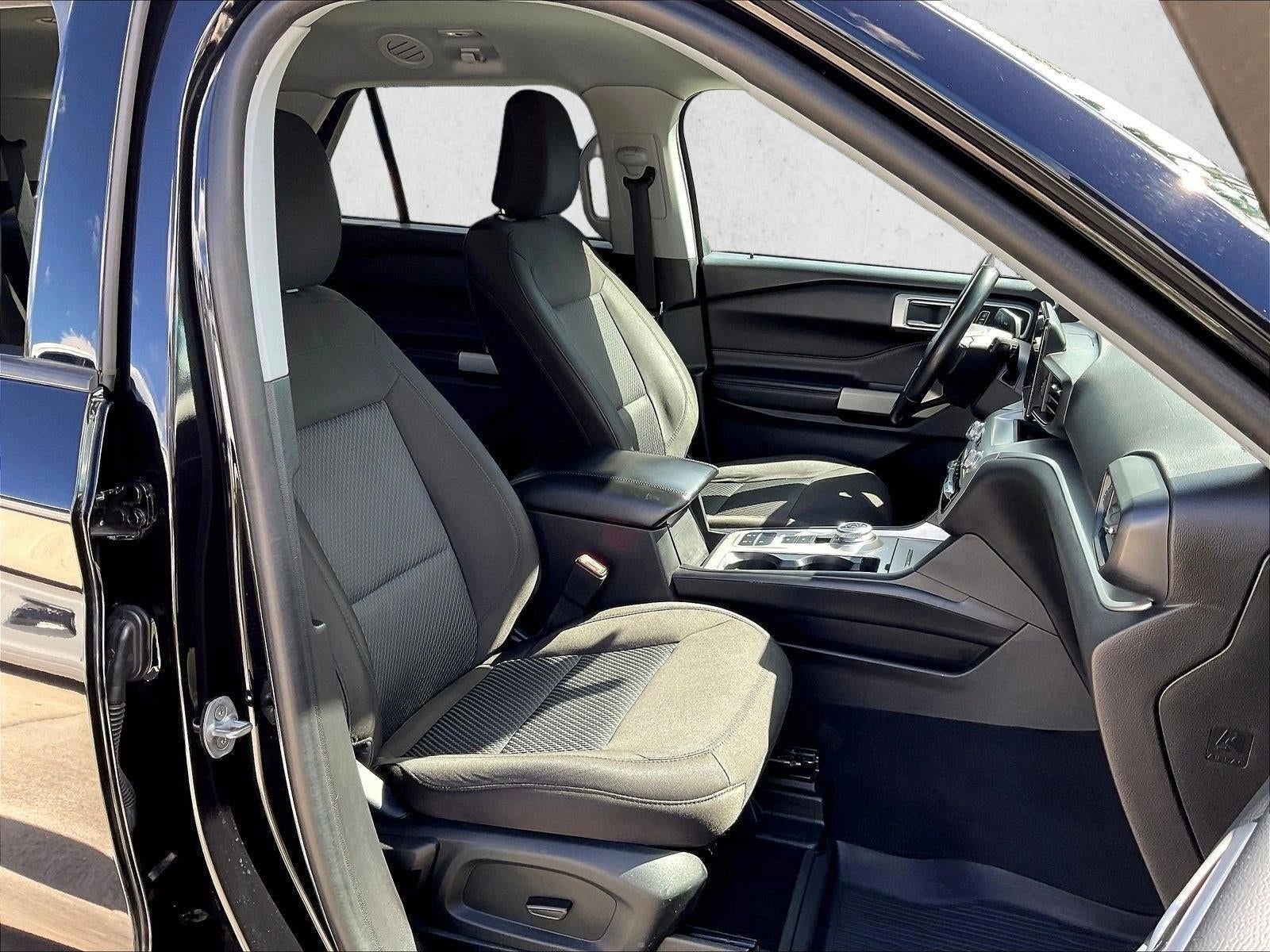 2022 Ford Explorer XLT RWD