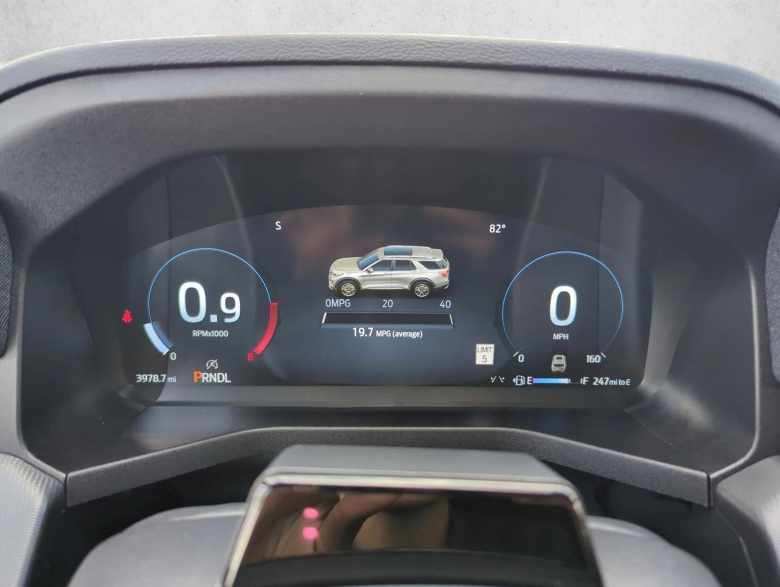 2025 Ford Explorer ST-Line RWD