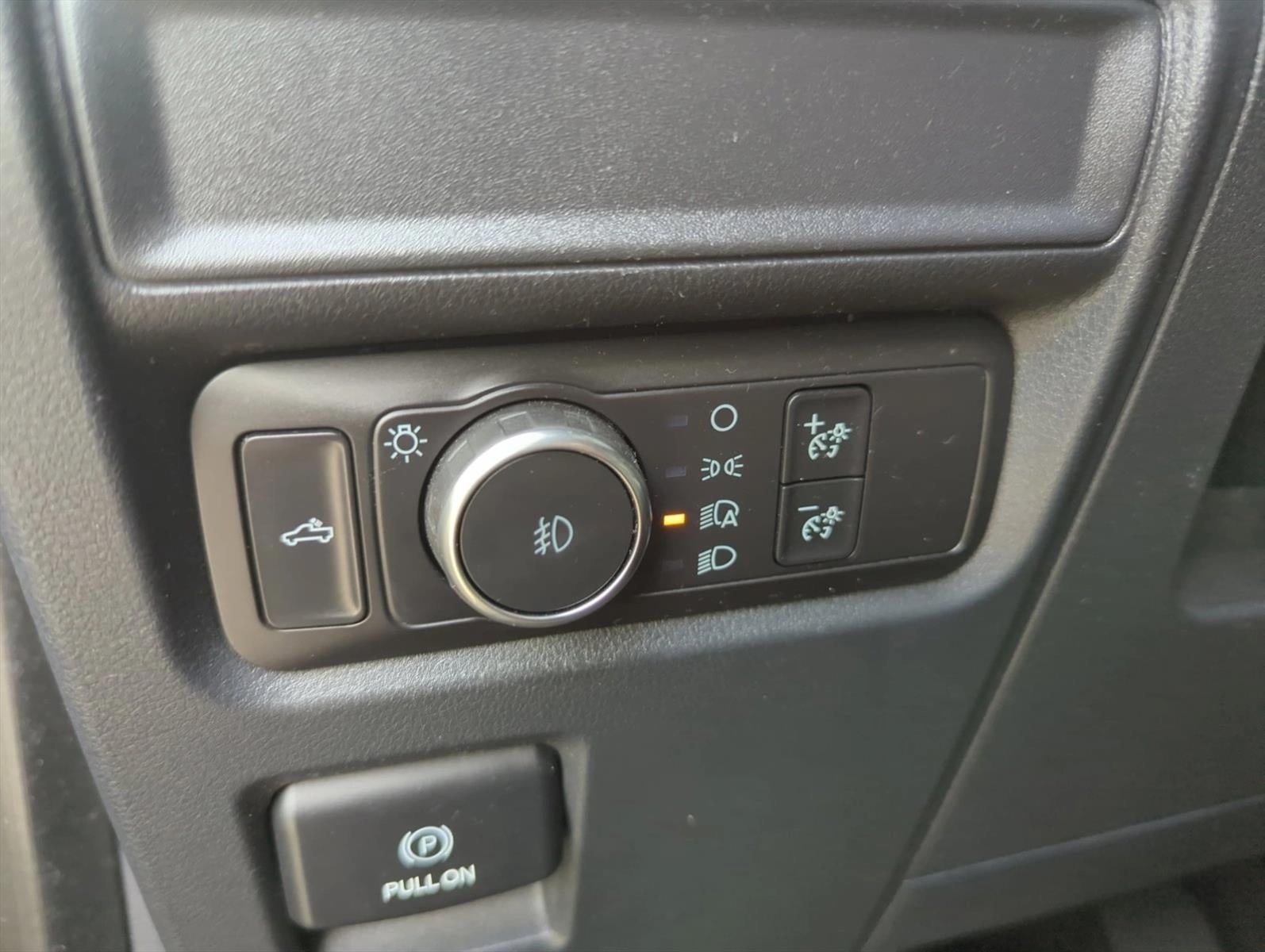 2021 Ford F-150 XL 2WD SuperCrew 5.5' Box