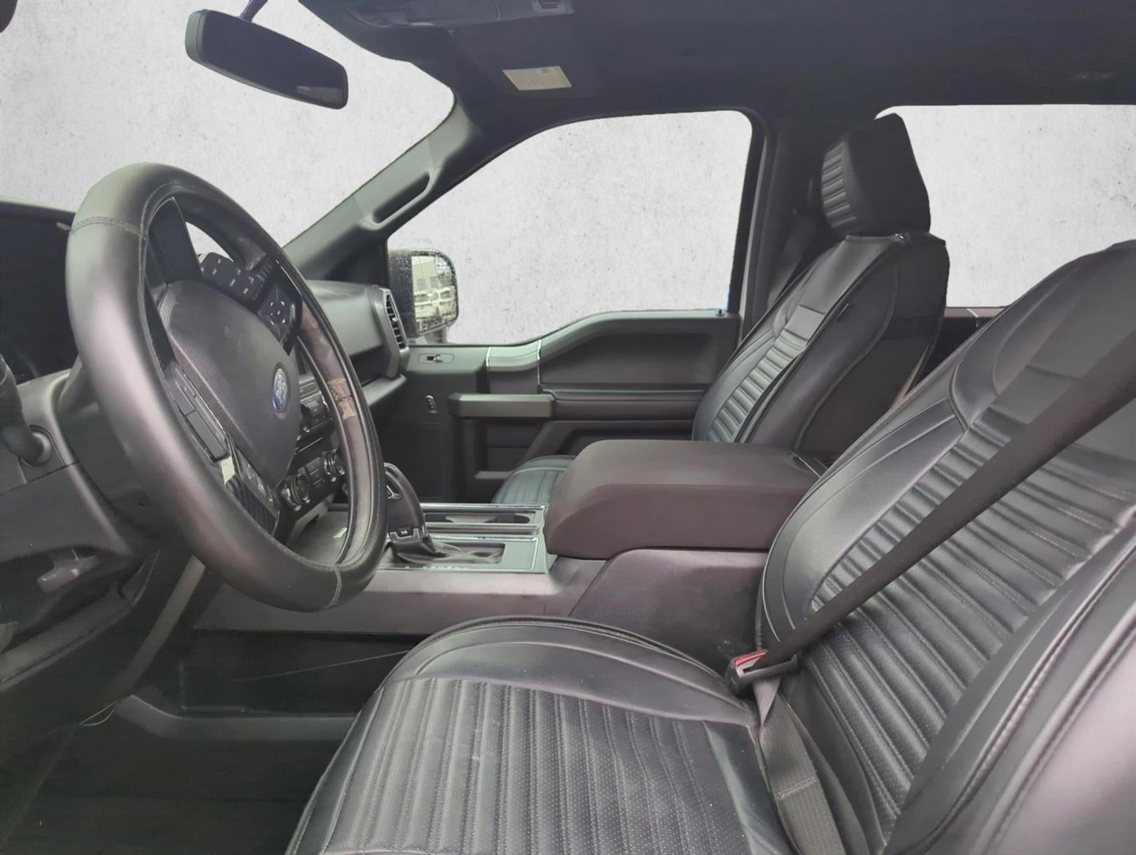 2016 Ford F-150 2WD SuperCrew 5-1/2 Ft Box XLT