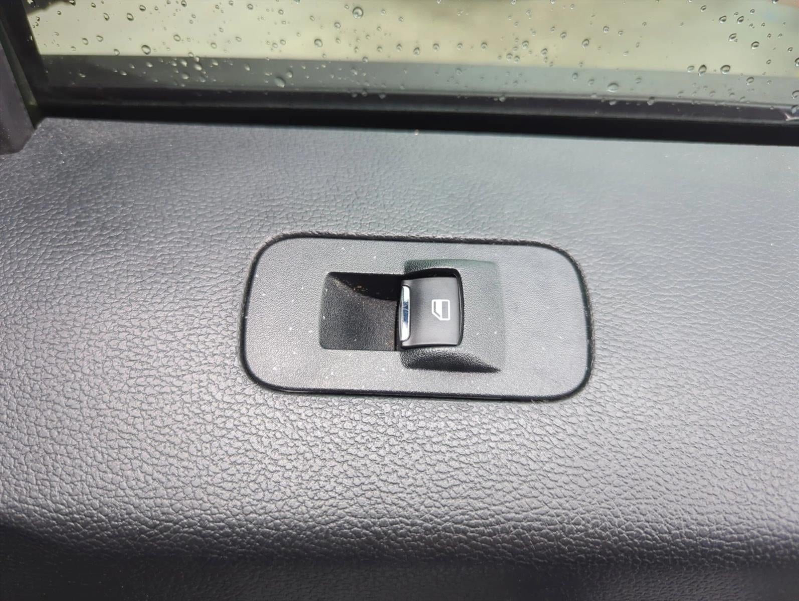 2016 Ford F-150 2WD SuperCrew 5-1/2 Ft Box XLT