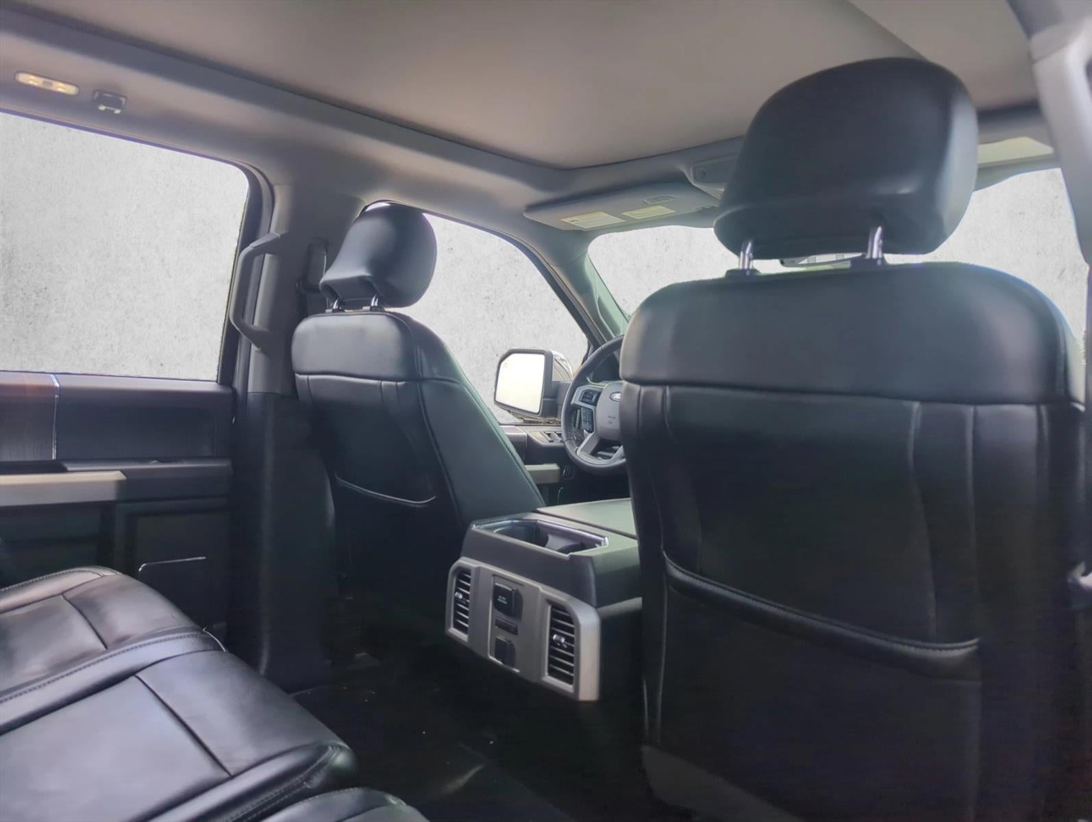 2015 Ford F-150 4WD SuperCrew 5-1/2 Ft Box Lariat