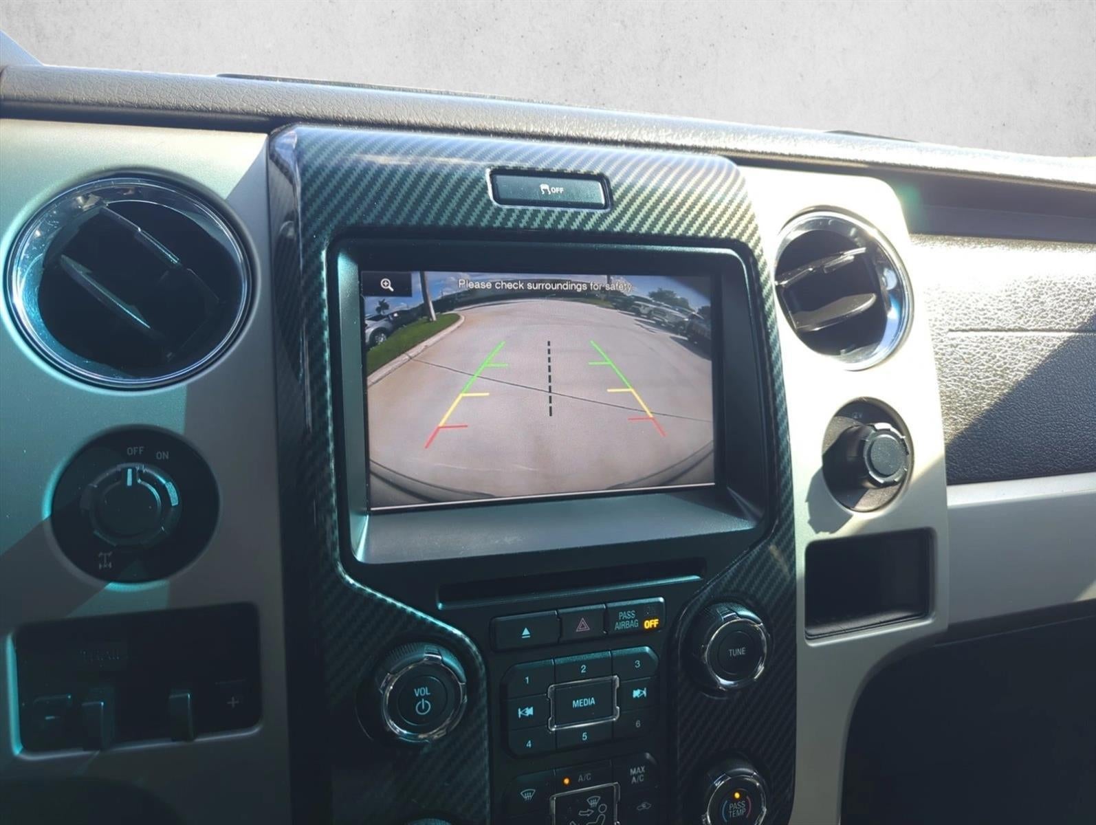 2014 Ford F-150 2WD SuperCrew 5-1/2 Ft Box FX2