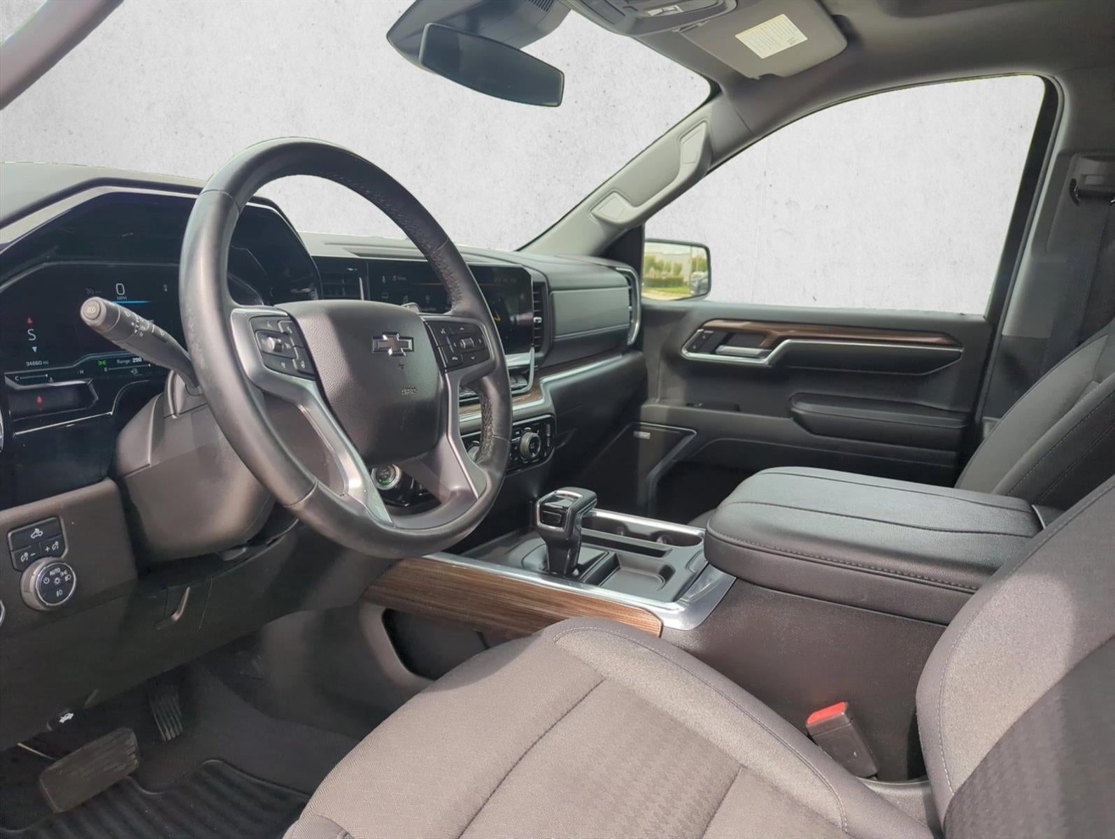 2023 Chevrolet Silverado 1500 Crew Cab Short Box 2-Wheel Drive RST