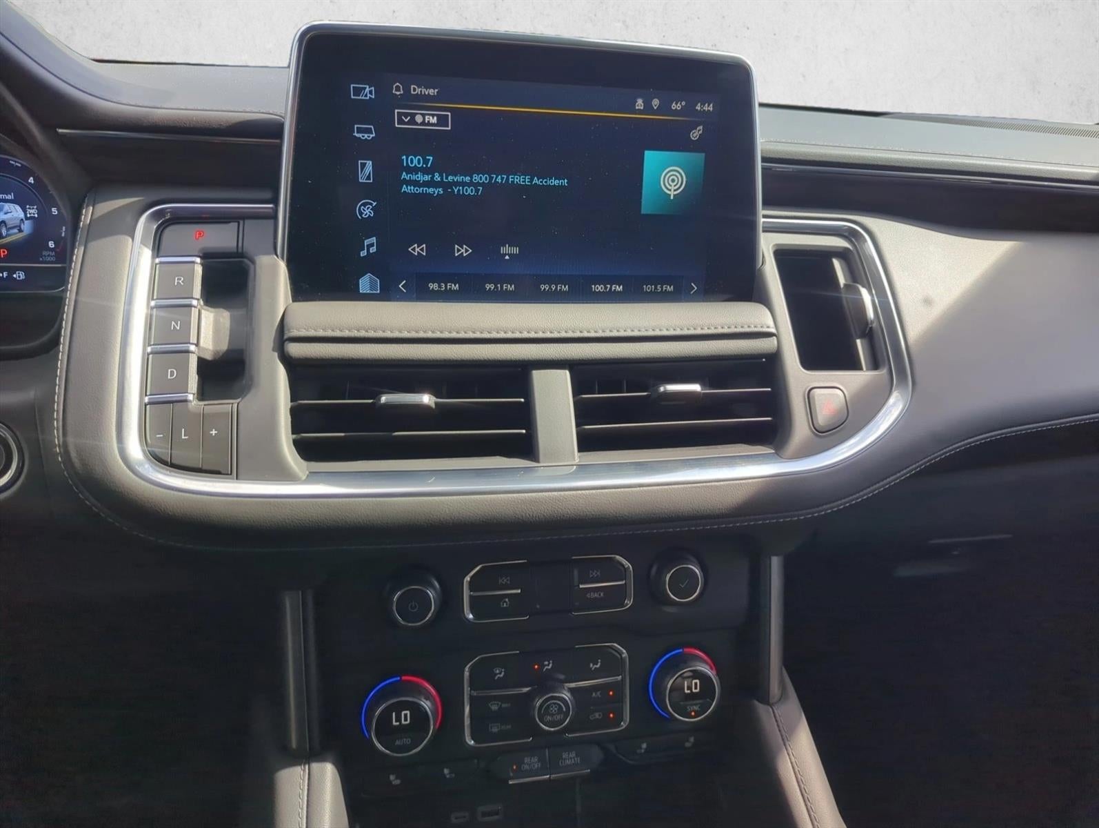 2023 Chevrolet Suburban 4WD Z71