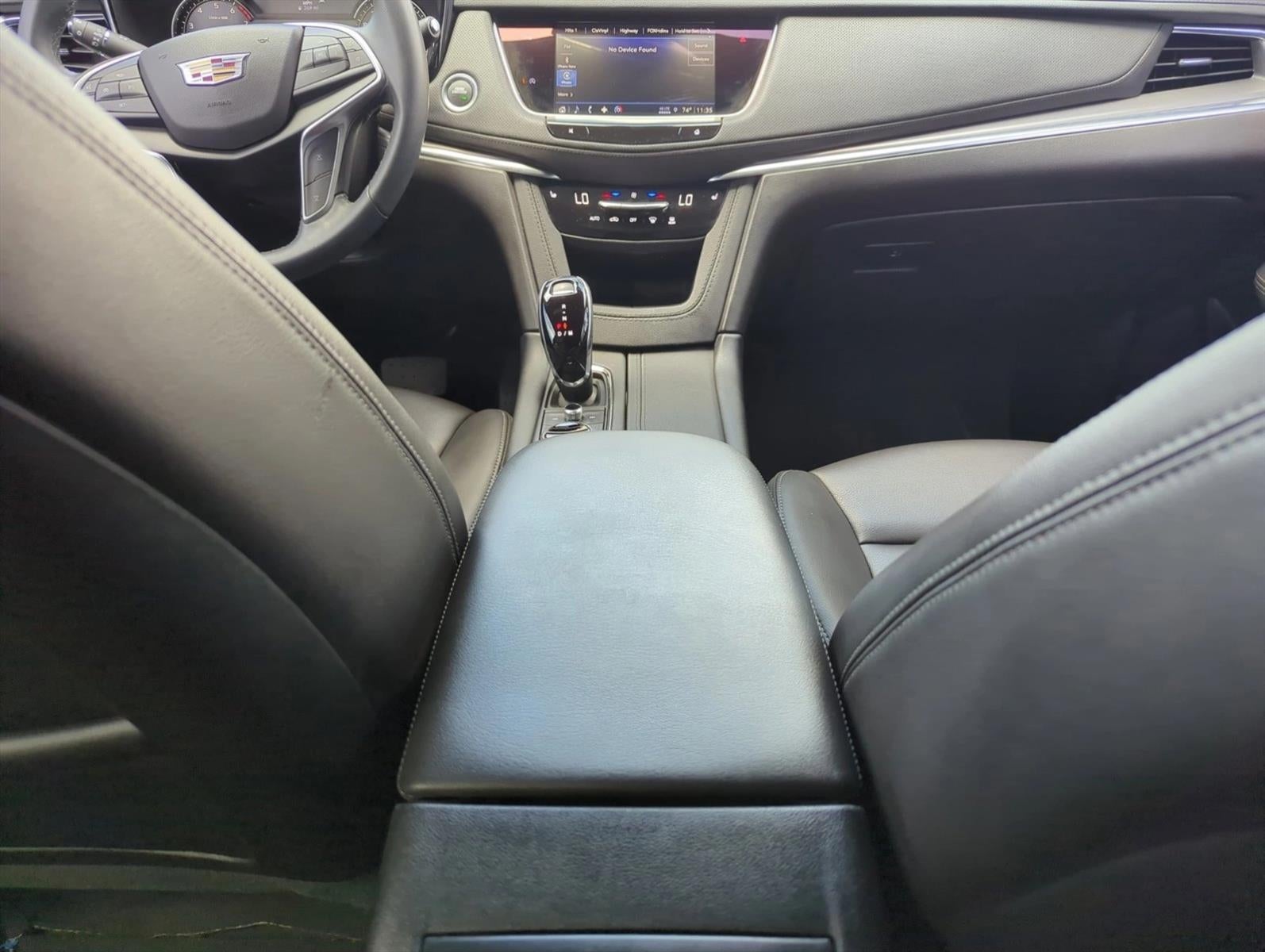 2025 Cadillac XT5 FWD 4dr Luxury