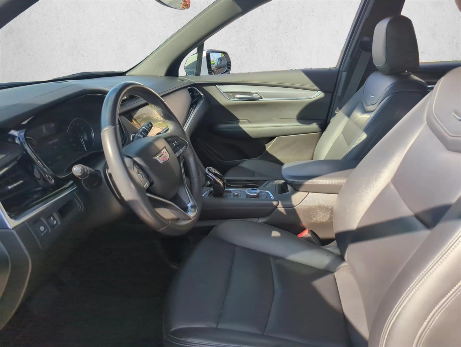 2023 Cadillac XT6 FWD 4dr Luxury