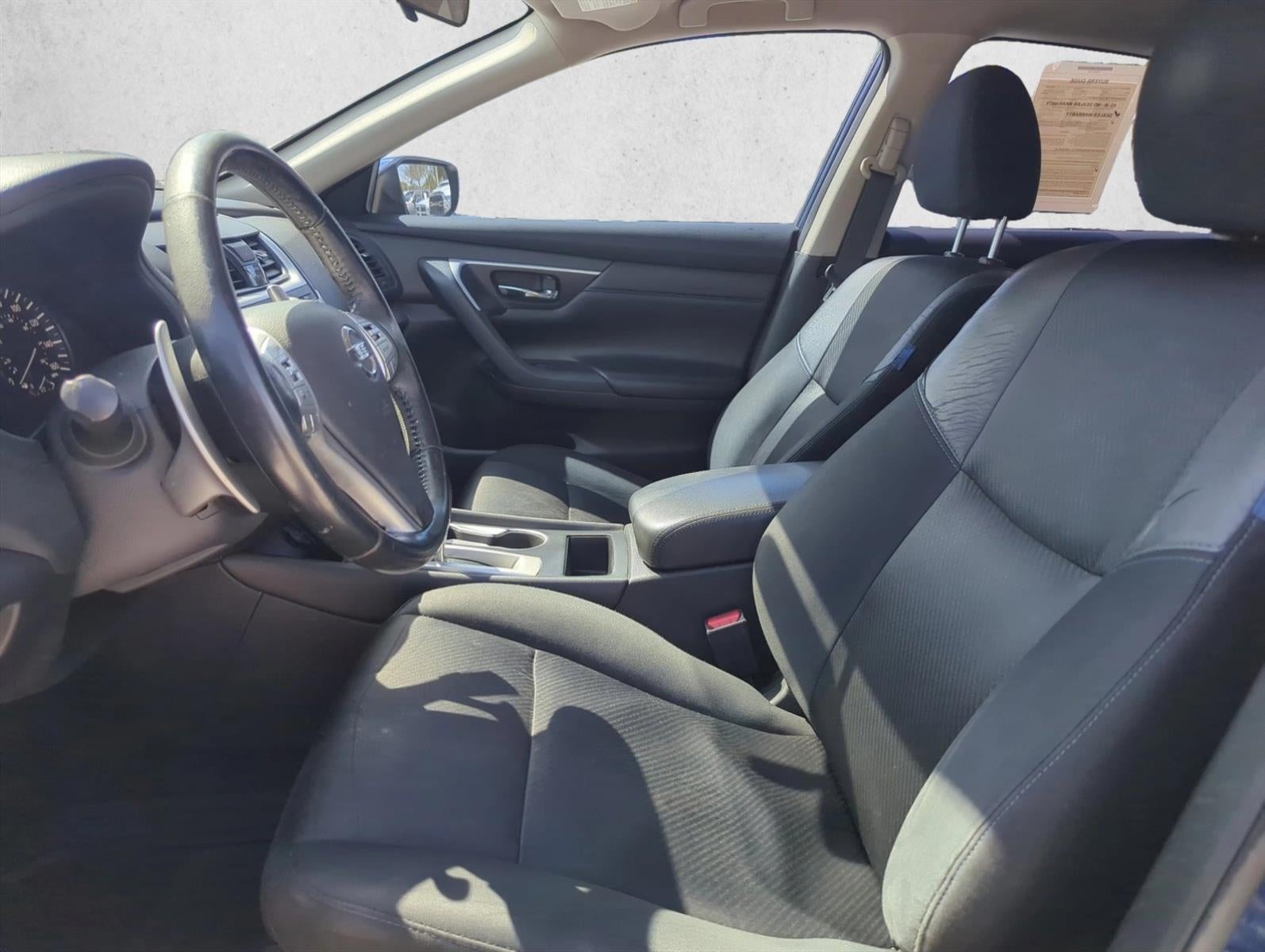 2016 Nissan Altima 4dr Sdn I4 2.5 SR