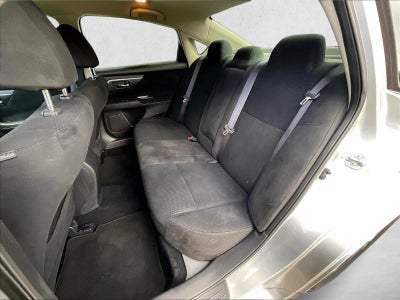 2015 Nissan Altima 4dr Sdn I4 2.5 S