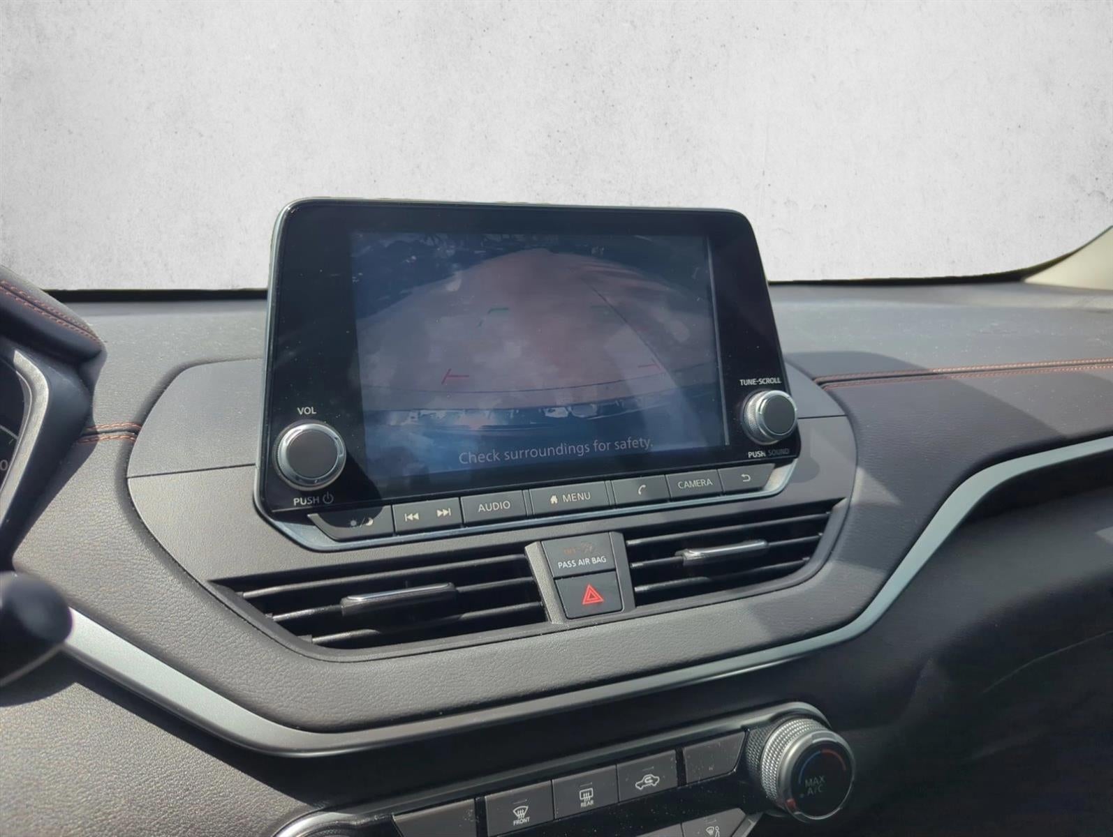 2022 Nissan Altima 2.5 SR Sedan