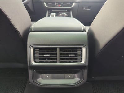 2025 Volkswagen Atlas Cross Sport 2.0T SEL Premium R-Line 4MOTION