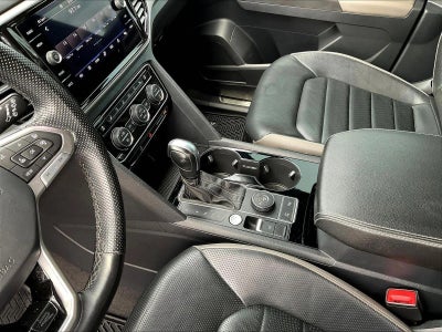 2023 Volkswagen Atlas Cross Sport 3.6L V6 SEL Premium R-Line 4MOTION