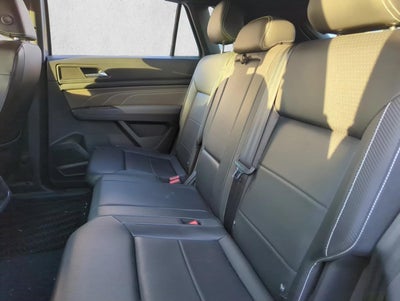 2023 Volkswagen Atlas Cross Sport 3.6L V6 SE w/Technology FWD