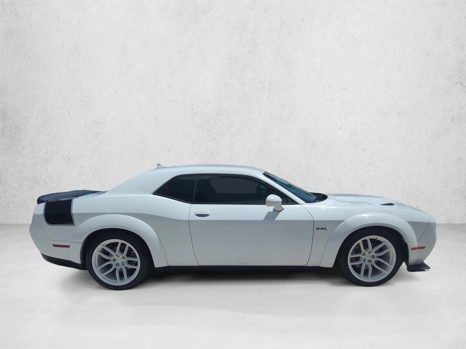 2023 Dodge Challenger R/T RWD