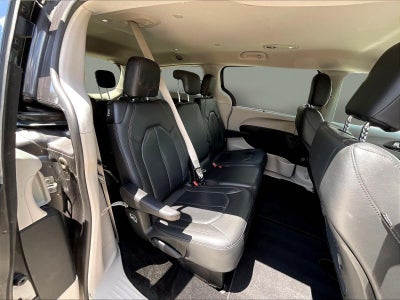 2020 Chrysler Pacifica Touring L FWD
