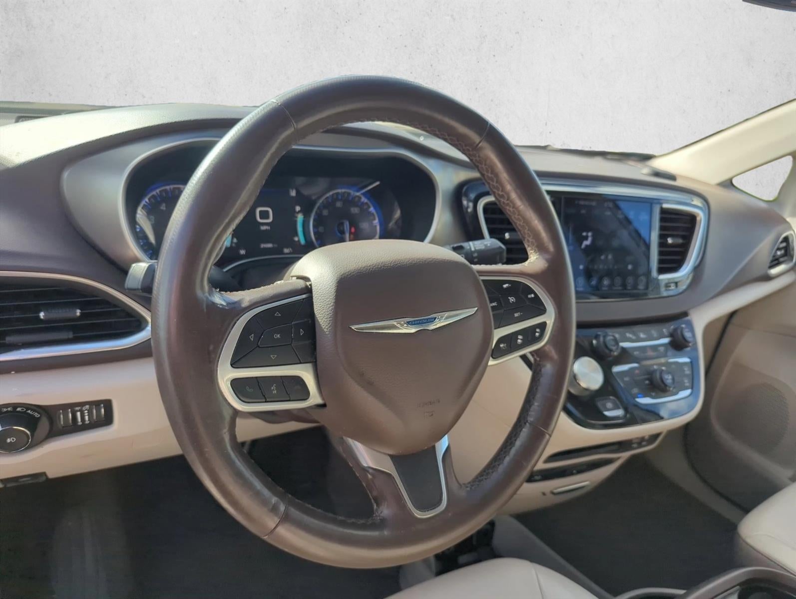 2019 Chrysler Pacifica Touring L Plus FWD